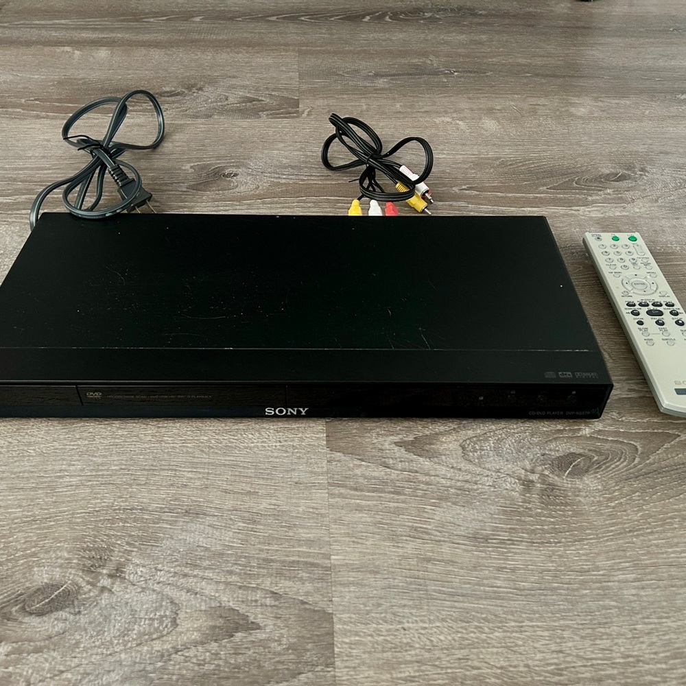 Sony DVP-NS57P Progressive Scan DVD Player